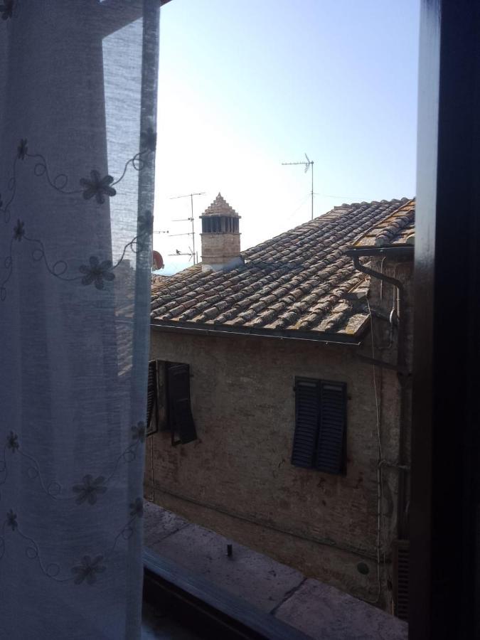 La Casina Tra Le Torri Apartment San Gimignano Luaran gambar
