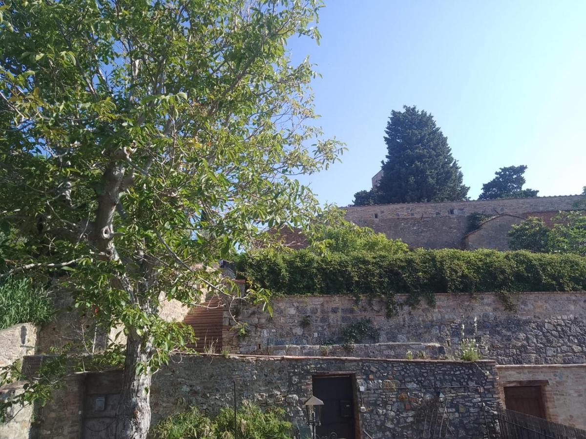 La Casina Tra Le Torri Apartment San Gimignano Luaran gambar
